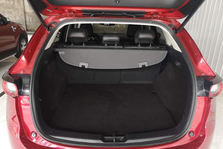 Used Mazda CX-5 2017 2.0L Automatic 2WD Smart Enjoyment Version China V Standard Trunk