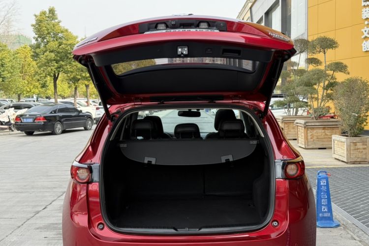 Used Mazda CX-5 2017 2.0L Automatic 2WD Smart Enjoyment Version China VI Standard Trunk