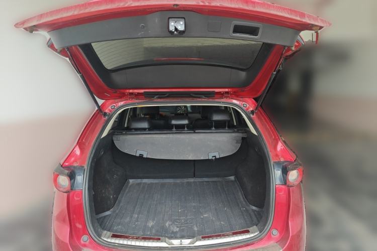 Used Mazda CX-5 2017 2.0L Automatic 2WD ZhiShang Trim China VI Standard Trunk