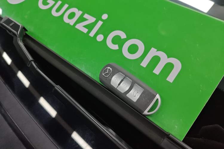 Used Mazda CX-5 2017 2.0L Automatic 2WD Smart Enjoyment Version China VI Standard Vehicle Key