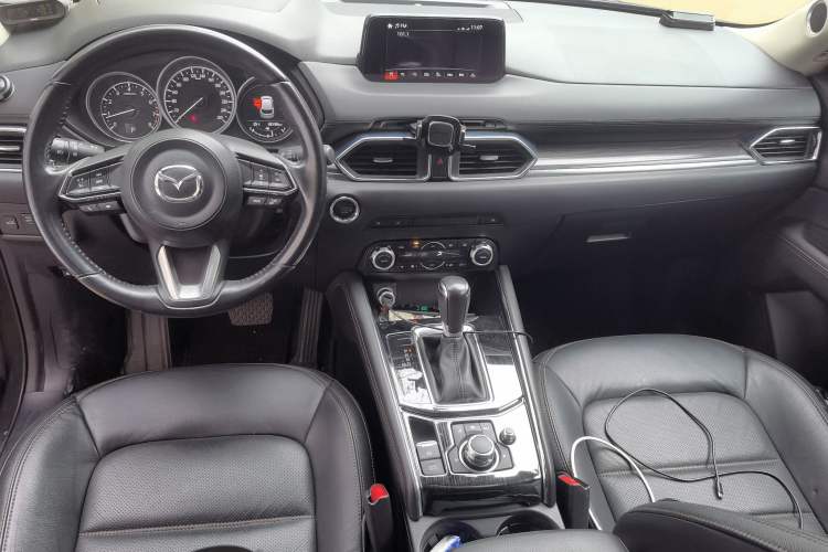 Used Mazda CX-5 2017 2.5L Automatic 4x4 Flagship Version China V Standard Center Console