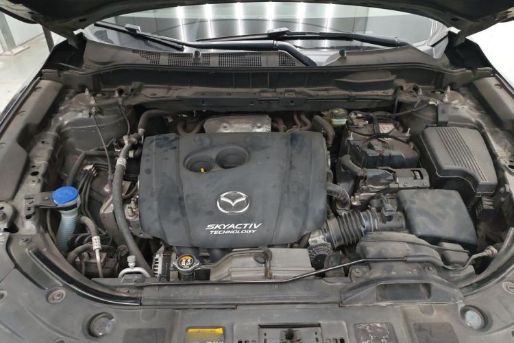 Used Mazda CX-5 2017 2.0L Automatic 2WD Smart Enjoyment Version China V Standard Engine Bay