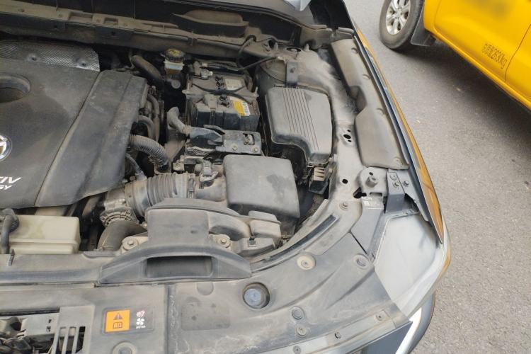 Used Mazda CX-5 2017 2.5L Automatic 4x4 ZhiZun Version China V Standard Engine Bay Left