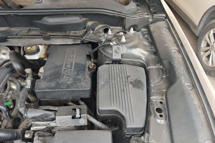 Used Mazda CX-5 2017 2.5L Automatic 4x4 Flagship Version China VI Standard Engine Bay Left