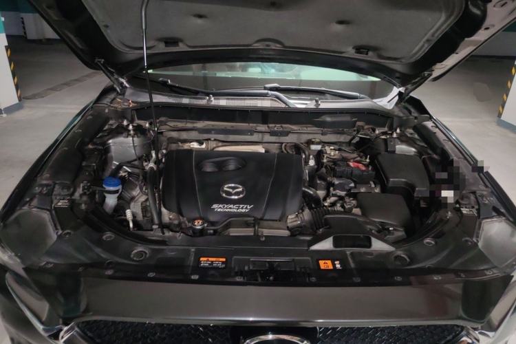Used Mazda CX-5 2017 2.0L Automatic 2WD Smart Enjoyment Version China VI Standard Engine Bay