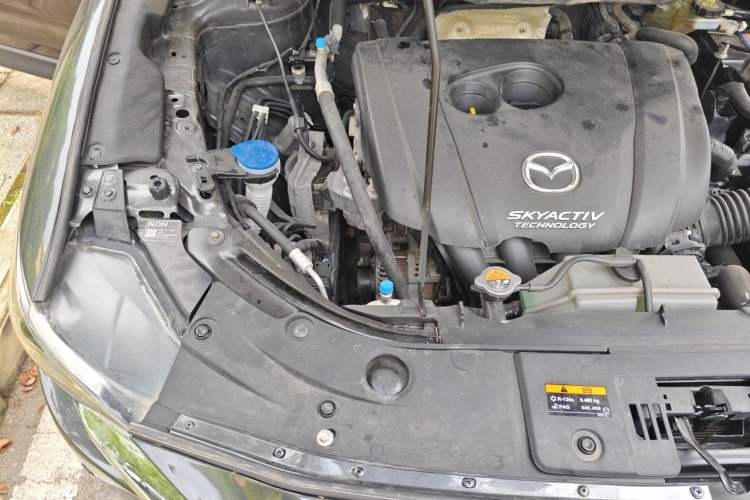 Used Mazda CX-5 2017 2.0L Automatic 2WD Smart Enjoyment Version China V Standard Engine Bay Right