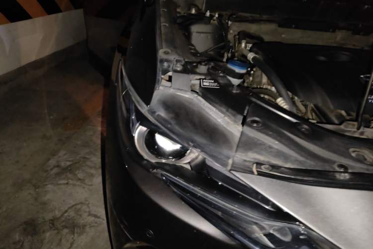 Used Mazda CX-5 2017 2.0L Automatic 2WD ZhiShang Trim China V Standard Engine Bay Right