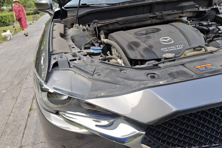 Used Mazda CX-5 2017 2.0L Automatic 2WD Smart Enjoyment Version China VI Standard Engine Bay Right