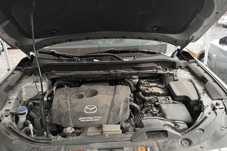 Used Mazda CX-5 2017 2.0L Automatic 2WD Smart Enjoyment Version China V Standard Engine Bay