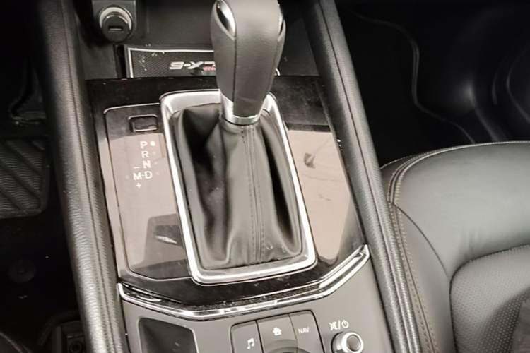 Used Mazda CX-5 2017 2.0L Automatic 2WD Smart Enjoyment Version China V Standard Gear Lever