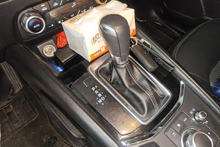 Used Mazda CX-5 2017 2.0L Automatic 2WD Smart Enjoyment Version China VI Standard Gear Lever