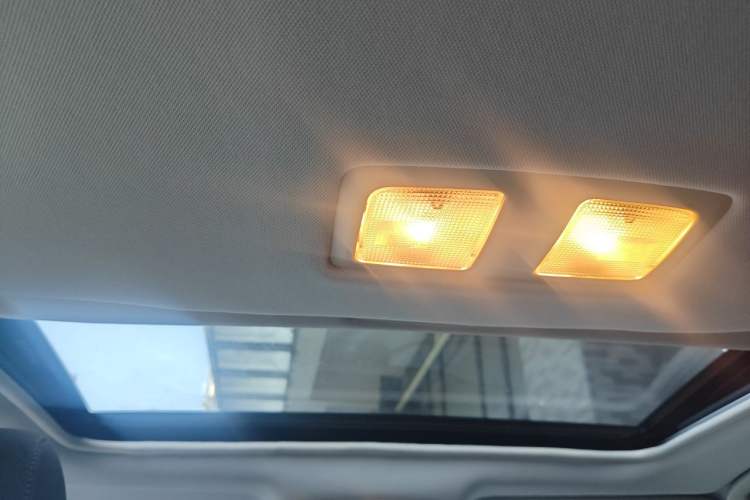 Used Mazda CX-5 2017 2.0L Automatic 2WD ZhiShang Trim China V Standard Headliner