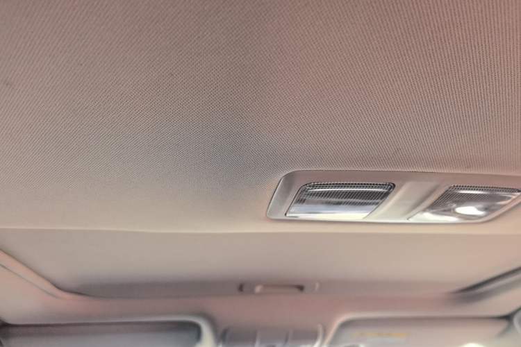 Used Mazda CX-5 2017 2.0L Automatic 2WD Smart Enjoyment Version China VI Standard Headliner