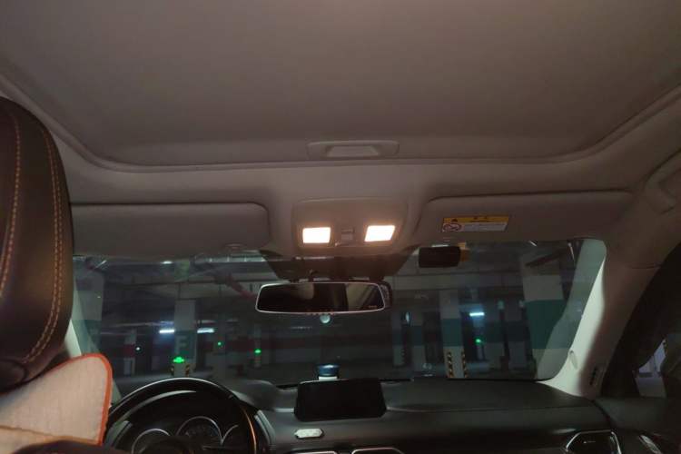 Used Mazda CX-5 2017 2.0L Automatic 2WD Smart Enjoyment Version China VI Standard Headliner