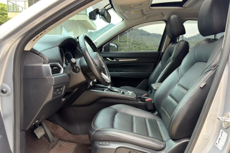 Used Mazda CX-5 2017 2.0L Automatic 2WD Smart Enjoyment Version China V Standard Interior 1