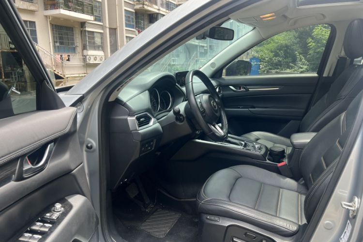 Used Mazda CX-5 2017 2.0L Automatic 2WD Smart Enjoyment Version China V Standard Interior 2
