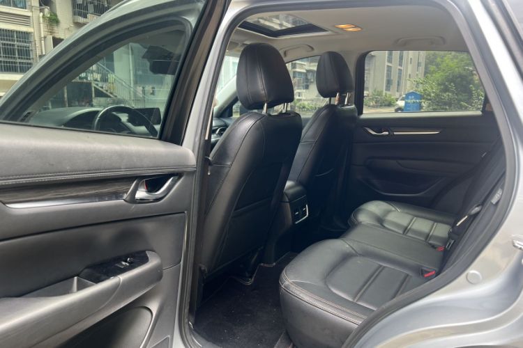 Used Mazda CX-5 2017 2.0L Automatic 2WD Smart Enjoyment Version China V Standard Interior 3