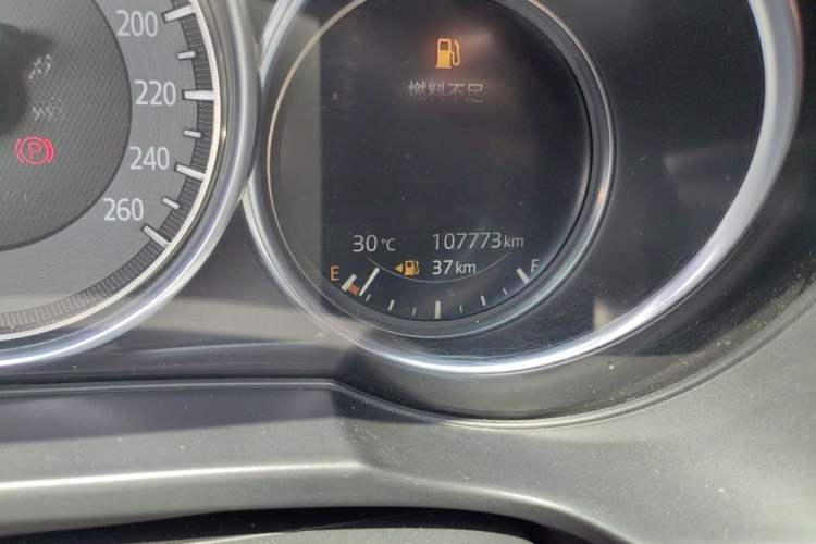 Used Mazda CX-5 2017 2.5L Automatic 4x4 Flagship Version China V Standard Odometer Close Up