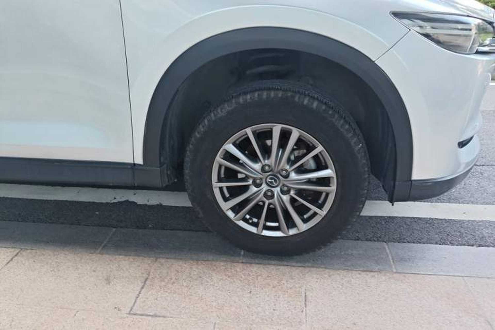 Used Mazda CX-5 2017 2.0L Automatic 2WD ZhiShang Trim China V Standard Right Front Wheel Hub