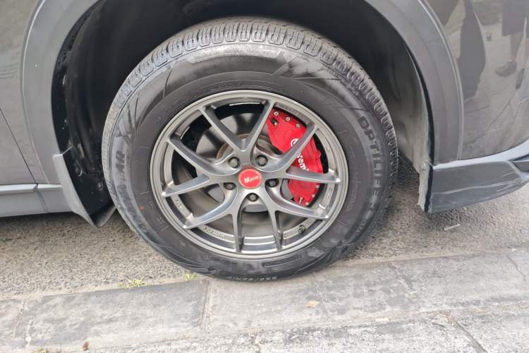 Used Mazda CX-5 2017 2.0L Automatic 2WD Smart Enjoyment Version China VI Standard Right Front Wheel Hub