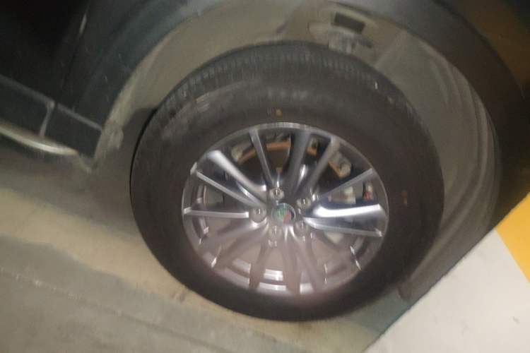 Used Mazda CX-5 2017 2.0L Automatic 2WD Smart Enjoyment Version China V Standard Right Front Wheel Hub