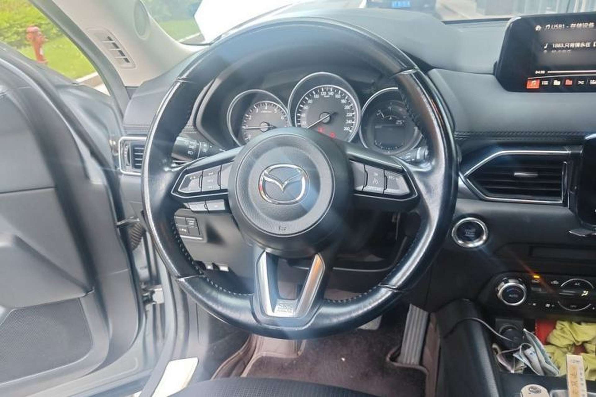 Used Mazda CX-5 2017 2.0L Automatic 2WD ZhiShang Trim China V Standard Steering Wheel