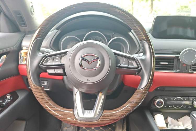 Used Mazda CX-5 2017 2.0L Automatic 2WD Smart Enjoyment Version China V Standard Steering Wheel