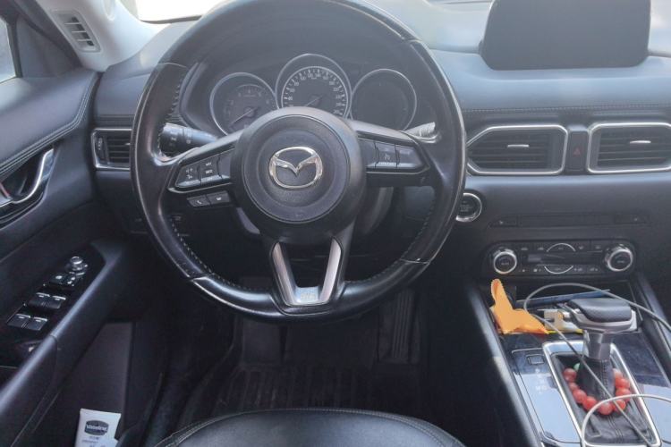 Used Mazda CX-5 2017 2.0L Automatic 2WD Smart Enjoyment Version China VI Standard Steering Wheel