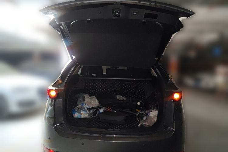 Used Mazda CX-5 2017 2.0L Automatic 2WD Smart Enjoyment Version China VI Standard Trunk