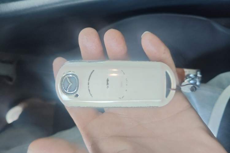 Used Mazda CX-5 2017 2.0L Automatic 2WD ZhiShang Trim China V Standard Vehicle Key