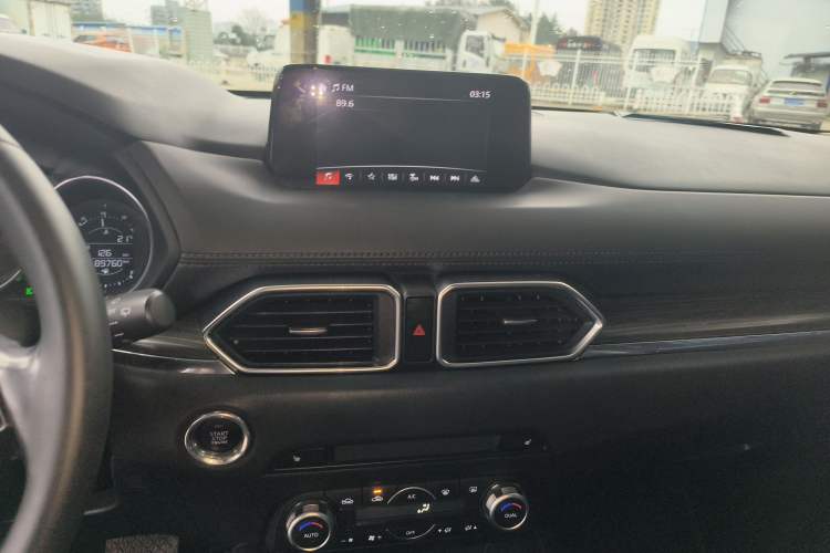 Used Mazda CX-5 2017 2.0L Automatic 2WD Smart Enjoyment Version China V Standard Audio And AC Panel