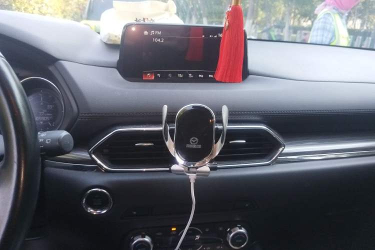 Used Mazda CX-5 2017 2.0L Automatic 2WD Smart Enjoyment Version China V Standard Audio And AC Panel