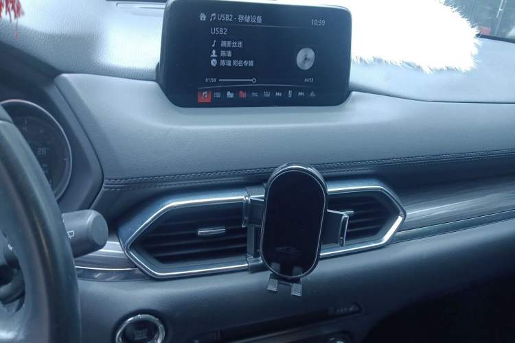 Used Mazda CX-5 2017 2.0L Automatic 2WD Smart Enjoyment Version China V Standard Audio And AC Panel
