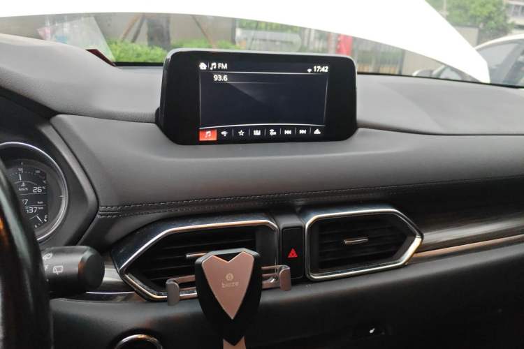 Used Mazda CX-5 2017 2.0L Automatic 2WD Smart Enjoyment Version China V Standard Audio And AC Panel