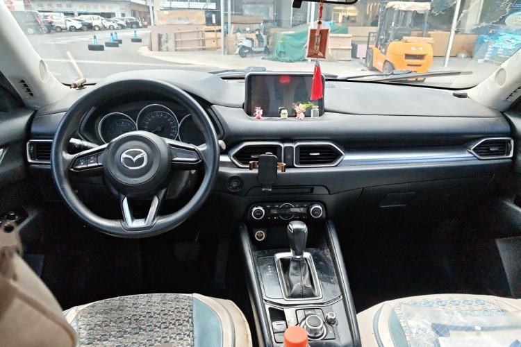 Used Mazda CX-5 2017 2.0L Automatic 2WD Comfort Version China V Standard Center Console
