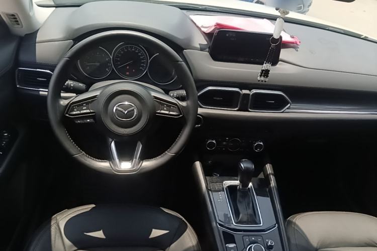 Used Mazda CX-5 2017 2.0L Automatic 2WD Smart Enjoyment Version China V Standard Center Console
