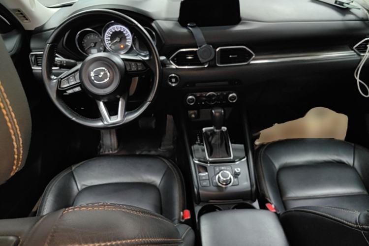 Used Mazda CX-5 2017 2.0L Automatic 2WD Smart Enjoyment Version China V Standard Center Console