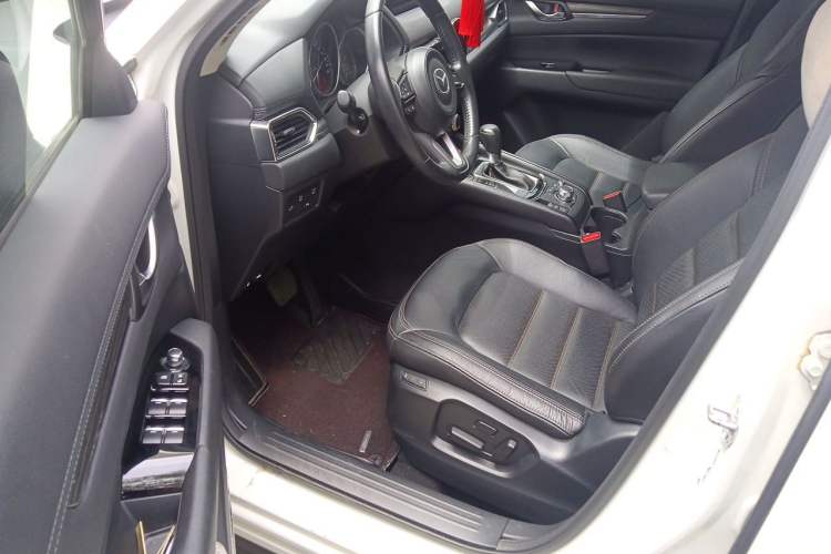 Used Mazda CX-5 2017 2.0L Automatic 2WD Smart Enjoyment Version China V Standard Driver Seat
