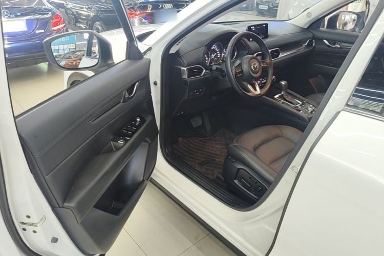 Used Mazda CX-5 2017 2.0L Automatic 2WD Smart Enjoyment Version China V Standard Driver Seat