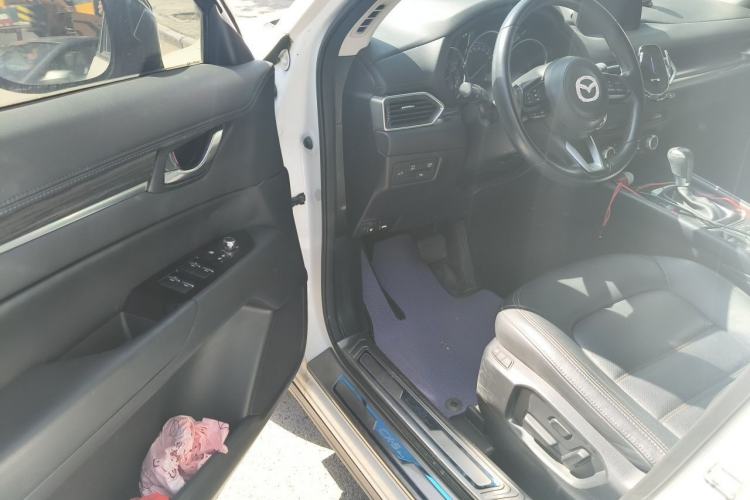 Used Mazda CX-5 2017 2.0L Automatic 2WD Smart Enjoyment Version China V Standard Driver Seat