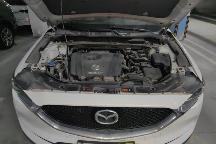 Used Mazda CX-5 2017 2.0L Automatic 2WD Smart Enjoyment Version China VI Standard Engine Bay