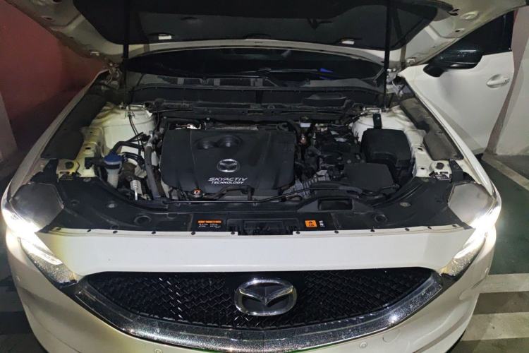 Used Mazda CX-5 2017 2.0L Automatic 2WD Smart Enjoyment Version China V Standard Engine Bay
