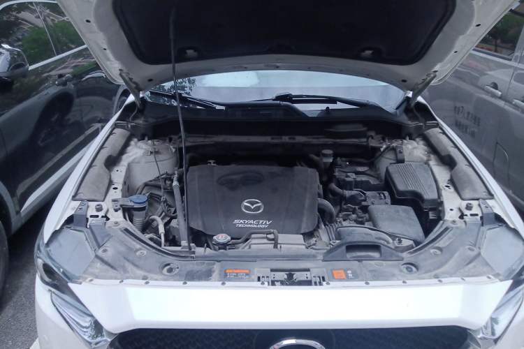 Used Mazda CX-5 2017 2.0L Automatic 2WD Smart Enjoyment Version China V Standard Engine Bay