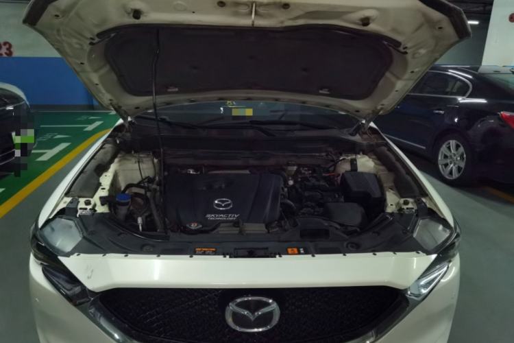 Used Mazda CX-5 2017 2.0L Automatic 2WD Smart Enjoyment Version China VI Standard Engine Bay