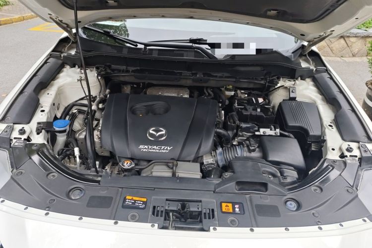 Used Mazda CX-5 2017 2.5L Automatic 2WD ZhiZun Version China V Standard Engine Bay