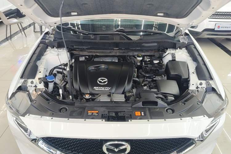 Used Mazda CX-5 2017 2.0L Automatic 2WD Smart Enjoyment Version China V Standard Engine Bay