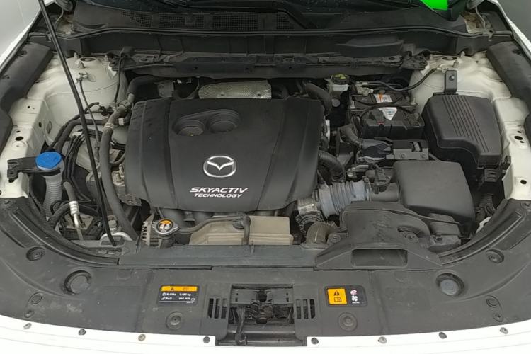 Used Mazda CX-5 2017 2.0L Automatic 2WD ZhiShang Trim China VI Standard Engine Bay