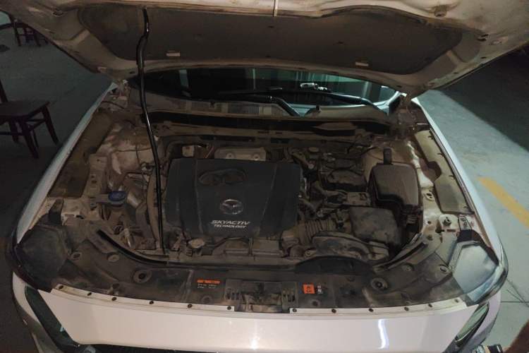 Used Mazda CX-5 2017 2.0L Automatic 2WD ZhiShang Trim China V Standard Engine Bay