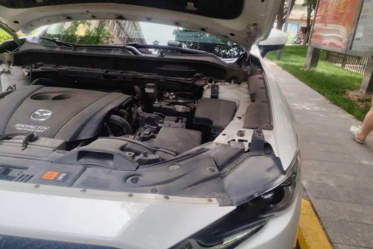 Used Mazda CX-5 2017 2.5L Automatic 4x4 ZhiZun Version China V Standard Engine Bay Left