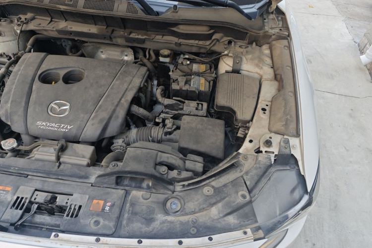 Used Mazda CX-5 2017 2.0L Automatic 2WD ZhiShang Trim China V Standard Engine Bay Left